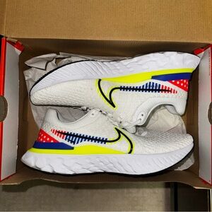 Nike White Running Shoes with Red and Blue Highlights